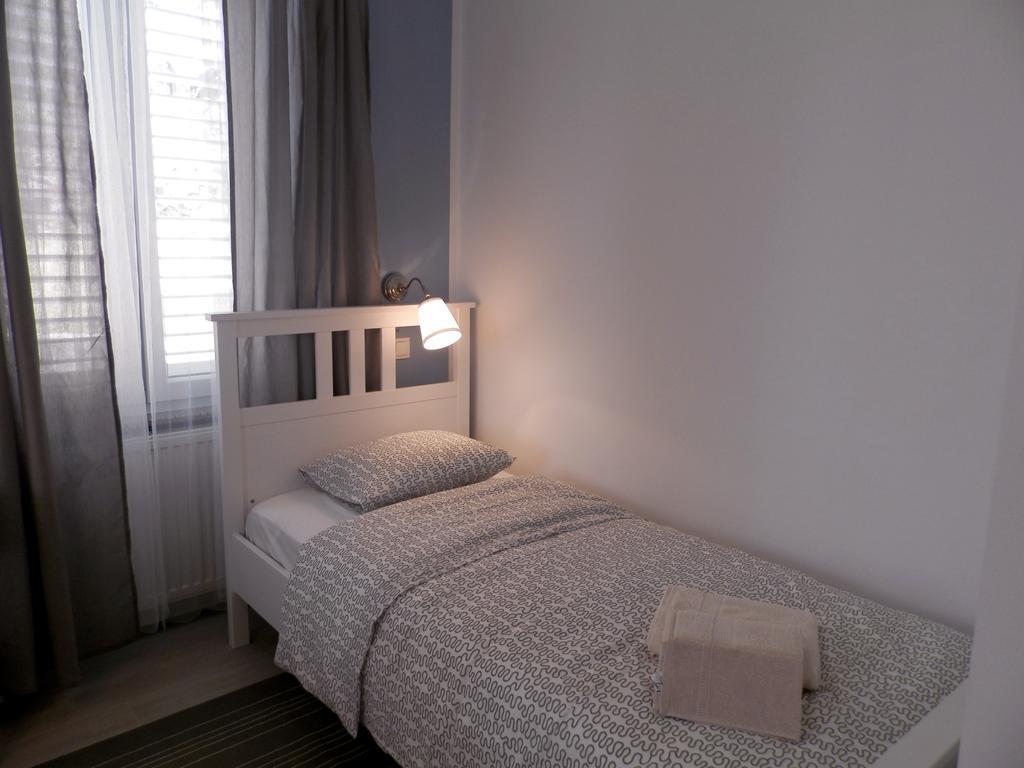 Apartment Kiki Candy Малинска Номер фото
